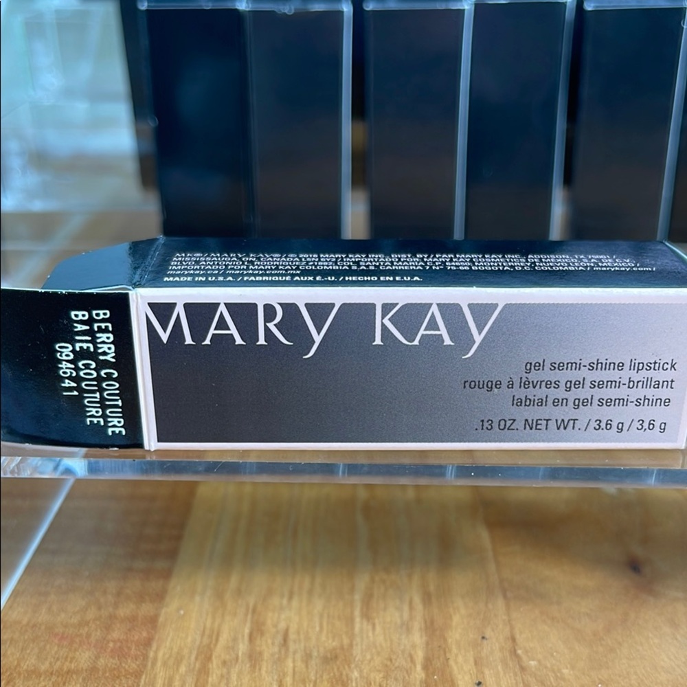 Mary Kay Berry Couture Semi-Shine Lipstick